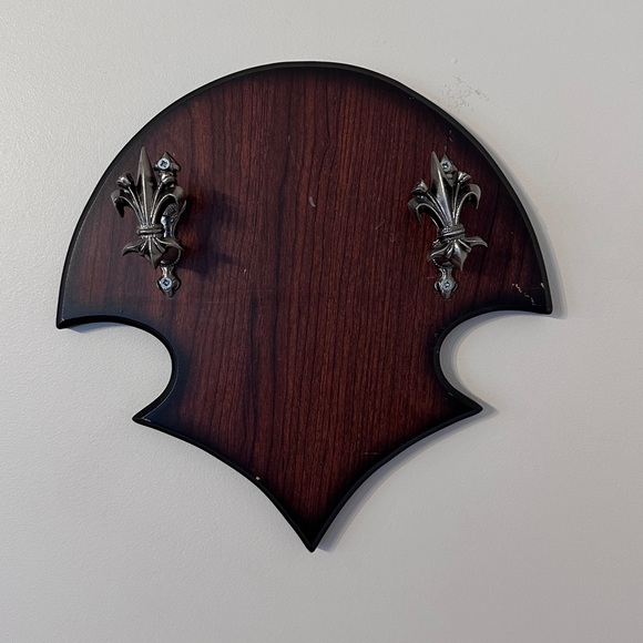 Medieval Inspired Sword Holder Wall Hanging - Picture 5 of 8